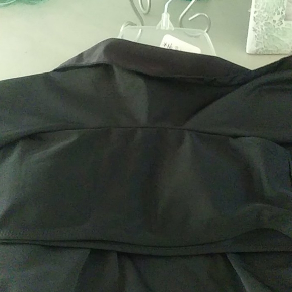 NWT SEXY 2 PC SWIMSUIT. HIGH WAIST/RUFFLED TOP - Picture 4 of 4